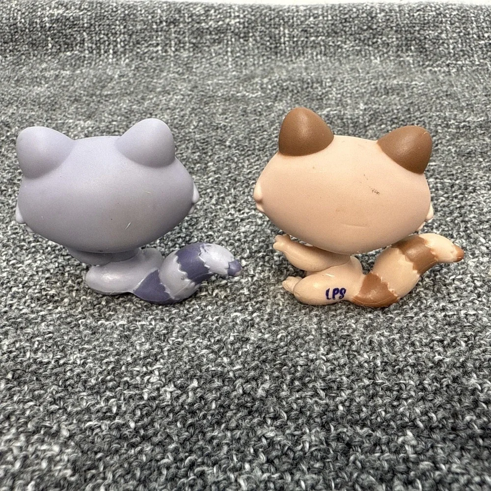 Littlest Pet Shop LPS #597 Raccoon & #1409 Raccoon 2006 Vtg